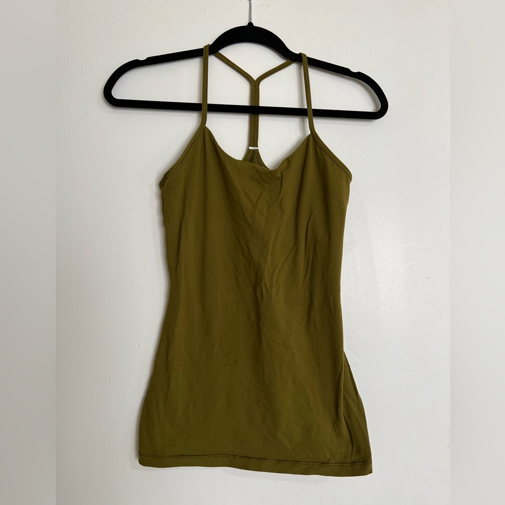 Lululemon top